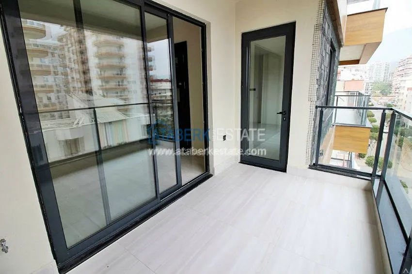 Purchase  Новые апартаменты 1+1 и 2+1 от инвестора в районе Махмутлар 4 