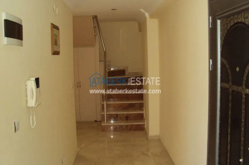 Purchase  Furnished penthouse with an area of 250 sq.m. in the center of Mahmutlar 24 