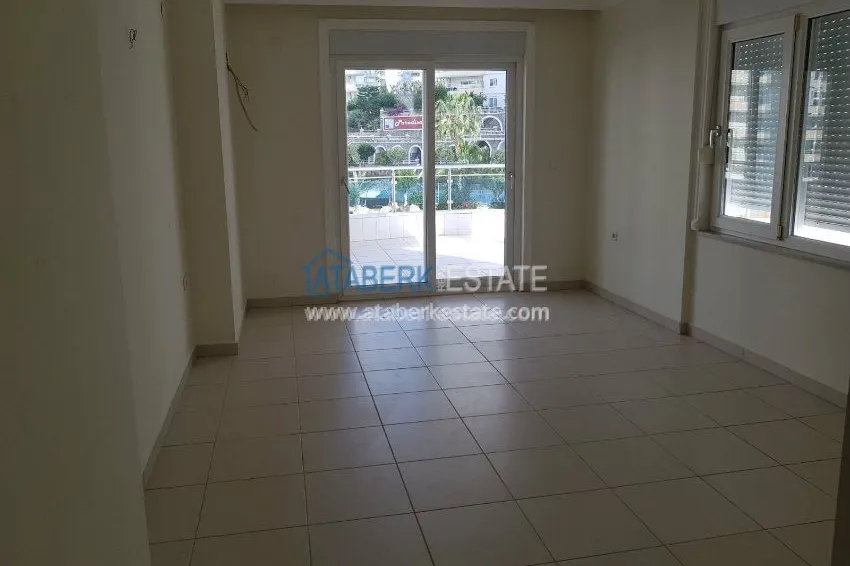 Purchase  На продаже от собственника квартиры в Парадайс Хилл 6 