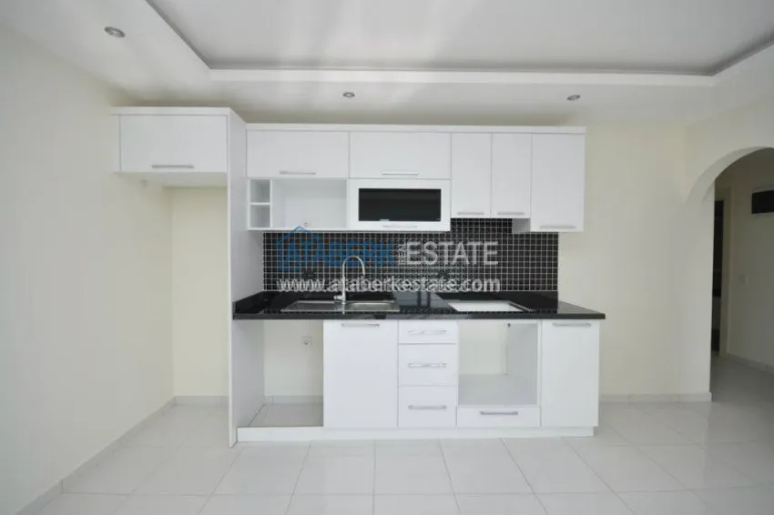 Purchase ComplexApartments from the developer in the center of Mahmutlar 9 