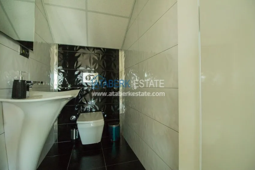 Purchase 3+1 apartment in Tosmur 8 