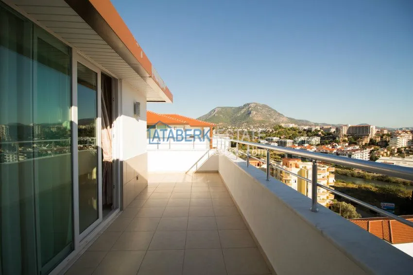 Purchase 3+1 apartment in Tosmur 12 