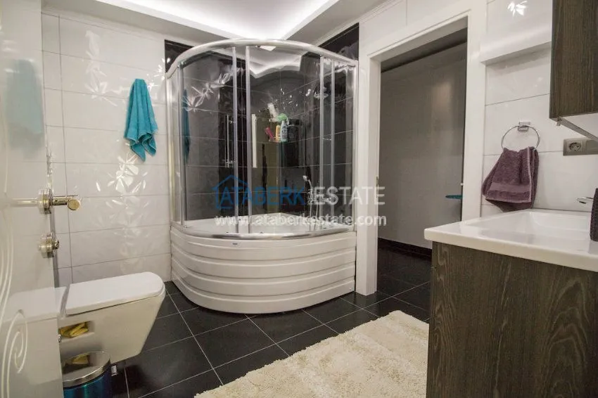 Purchase 3+1 apartment in Tosmur 16 