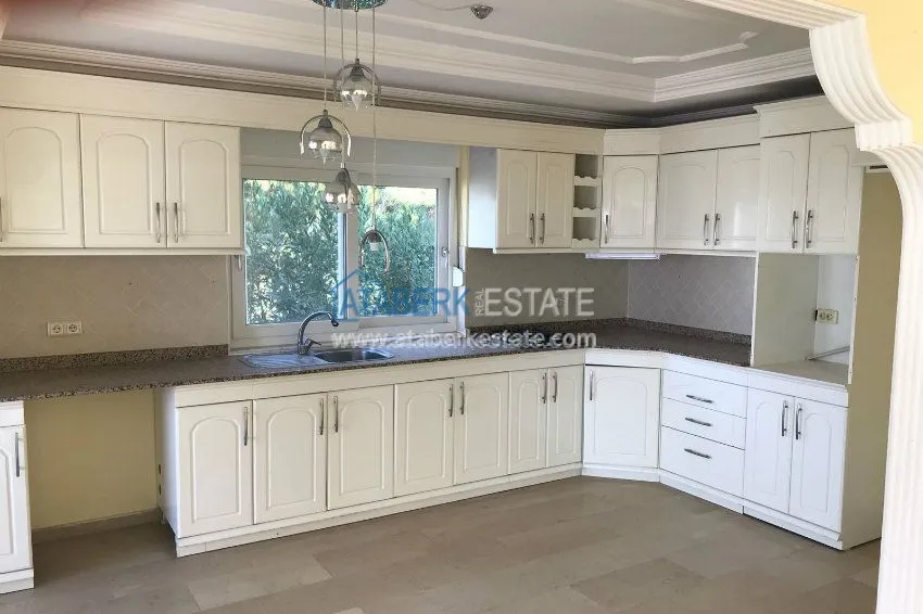 Purchase  Вилла с садом и потрясающим видом, ждет своего нового владельца! 11 