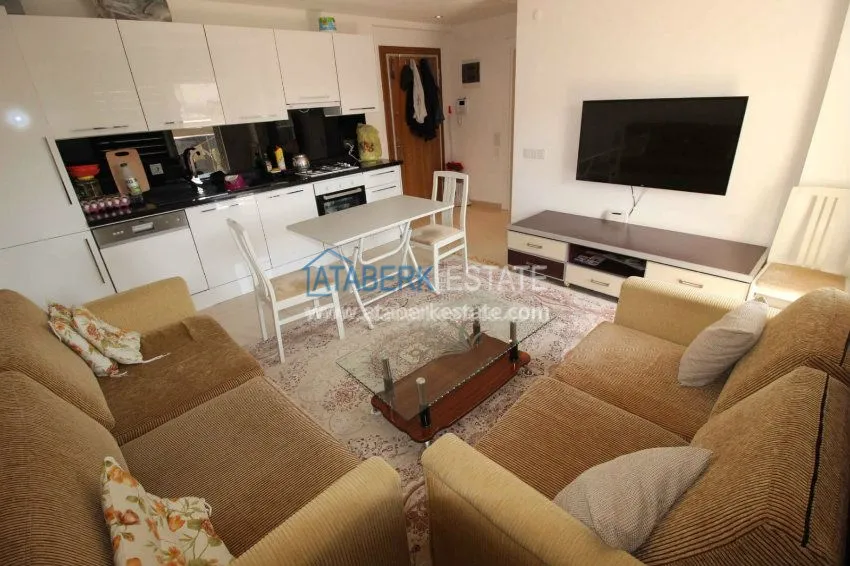 Purchase  FURNISHED TWO-BEDROOM APARTMENT IN THE CENTER OF ALANYA 5 