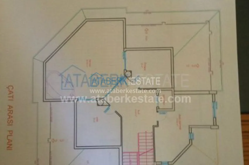 Purchase Exclusive mansion with stunning views! 4 