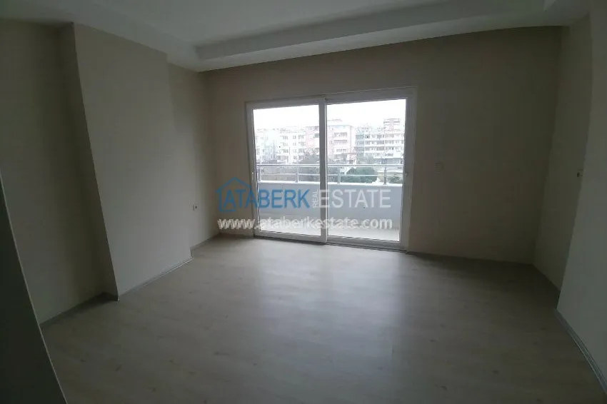 Purchase Large apartment for the whole family in Mahmutlar 12 