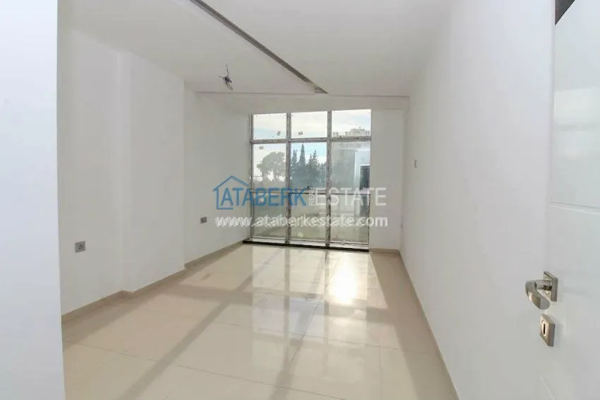 Purchase  1+1 apartment in a comfortable complex on the first coastline 6 