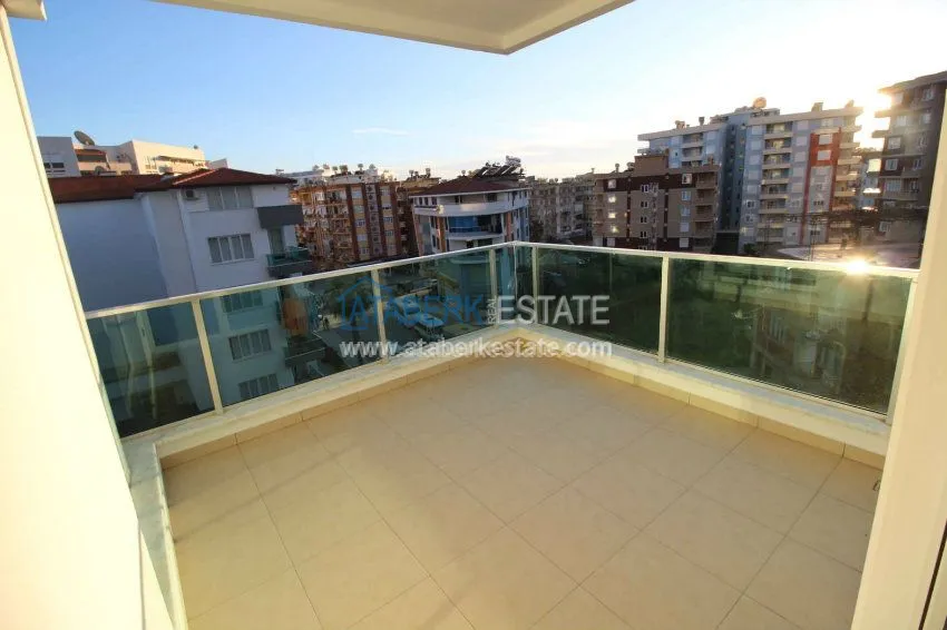 Purchase 2+1 apartment with panoramic sea views in Tosmur 12 