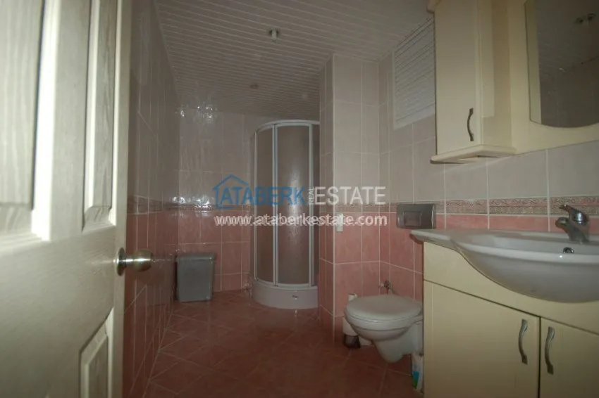 Purchase Меблированная просторная трехкомнатная квартира в комплексе с бассейном 24 