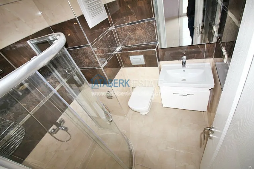 Purchase 2+1 apartment in a complex with the developed infrastructure in Mahmutlar 5 