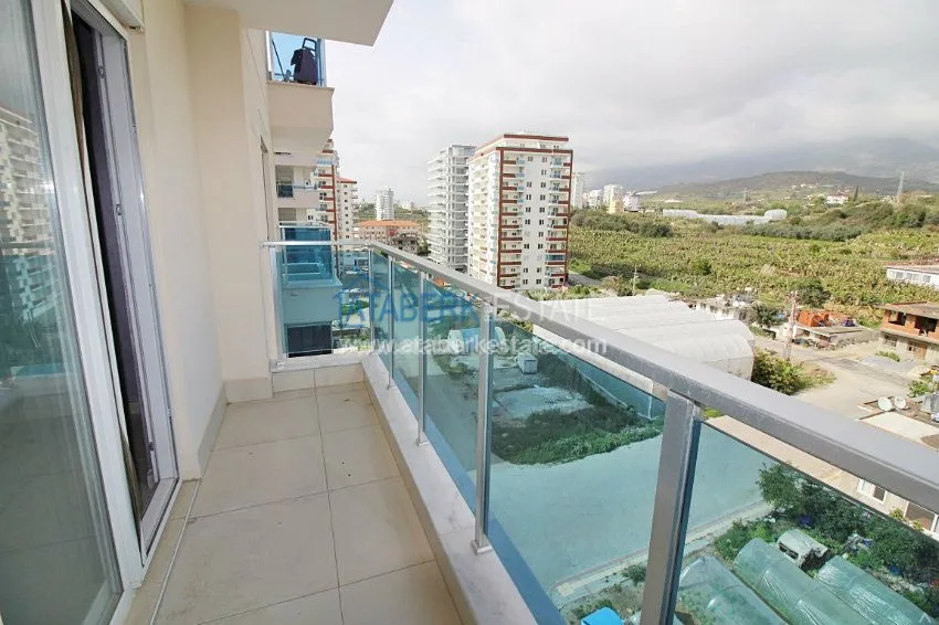 Purchase 2+1 apartment in a complex with the developed infrastructure in Mahmutlar 7 