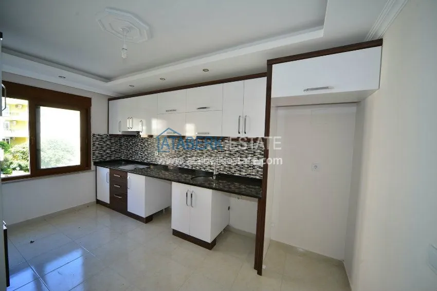 Purchase  Большая четырехкомнатная квартира 150 кв м. 6 