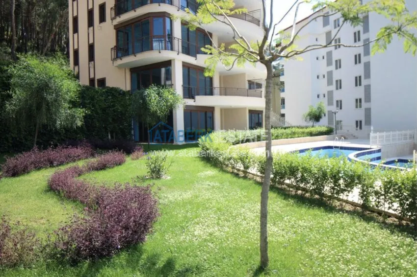 New modern complex in Kargicak 4 