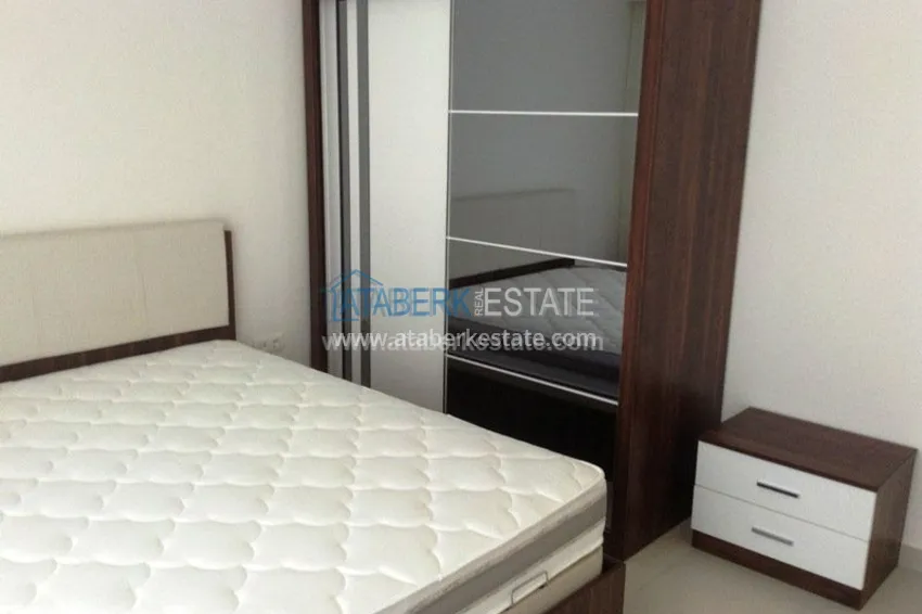 Квартира-дублекс в аренду с 5 спальнями в популярном комплексе Орион Сити 6