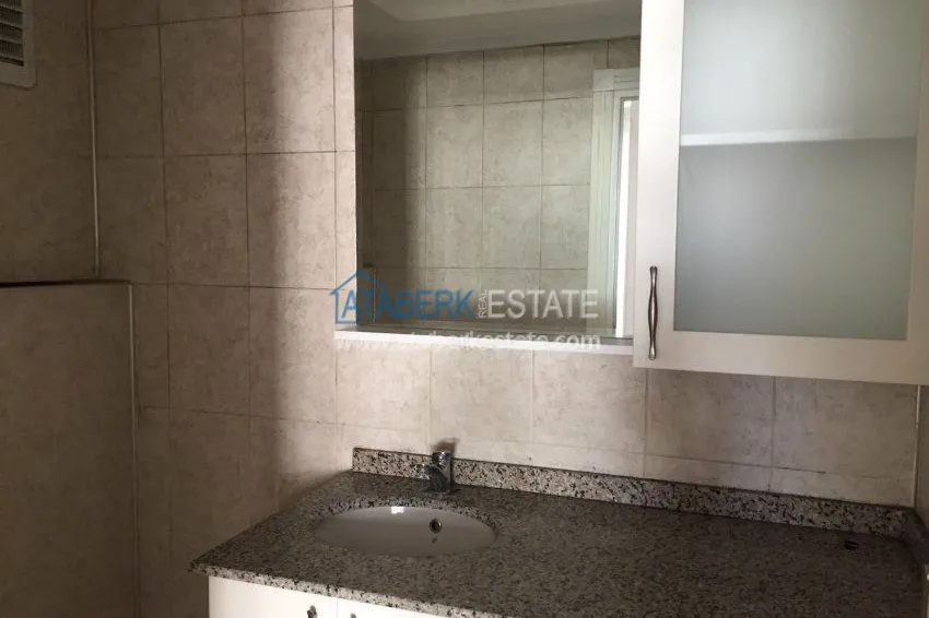 Просторная солнечная трехкомнатная квартира в районе Авсаллар. 18 