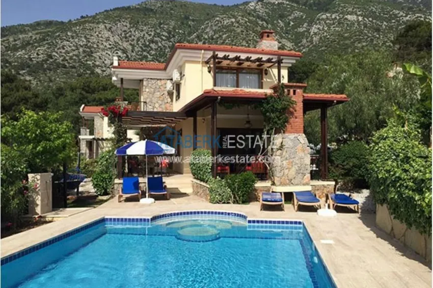 Апартаменты планировкой 2+1 на 8этаже в комплексе Голд Сан 2 