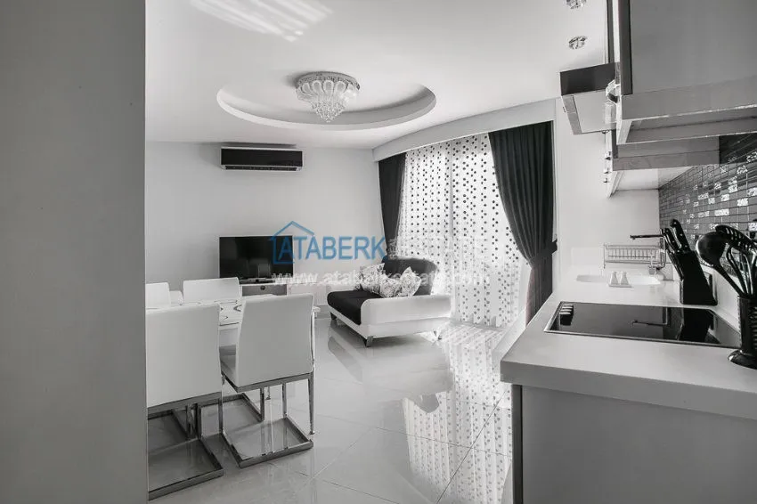 Квартира от собственника в знаменитом комплексе Азура парк 13 