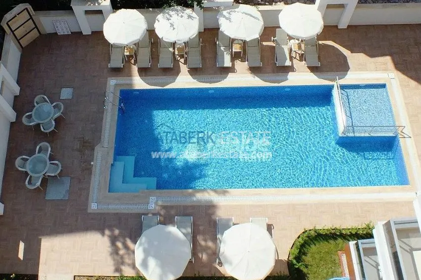 Cozy one-bedroom apartment for rent near the famous Cleopatra beach 6