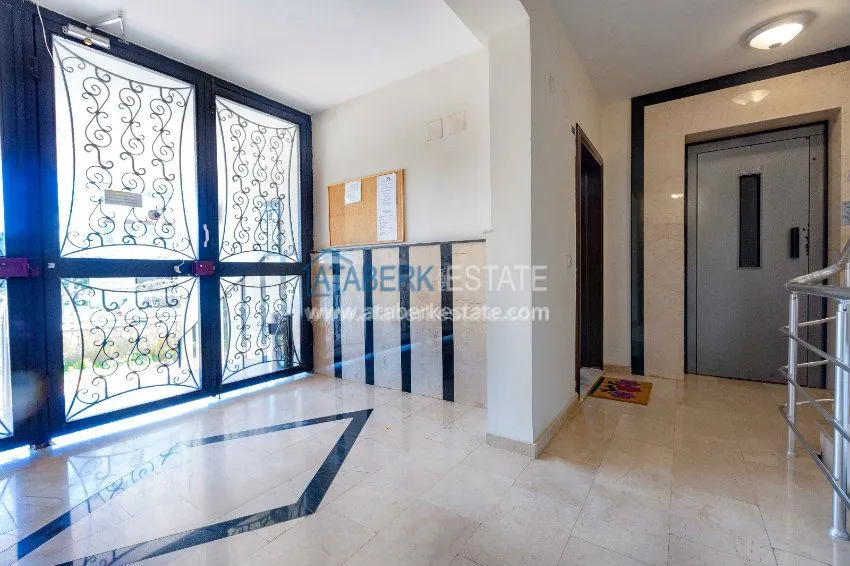 Дуплекс с 4 спальнями в районе Оба. 14 