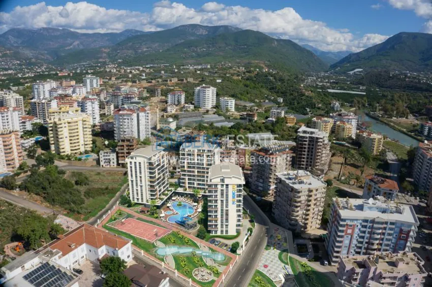 Luxury residential complex in Tosmur, located just 200 meters from the sea, at the best prices! 7 