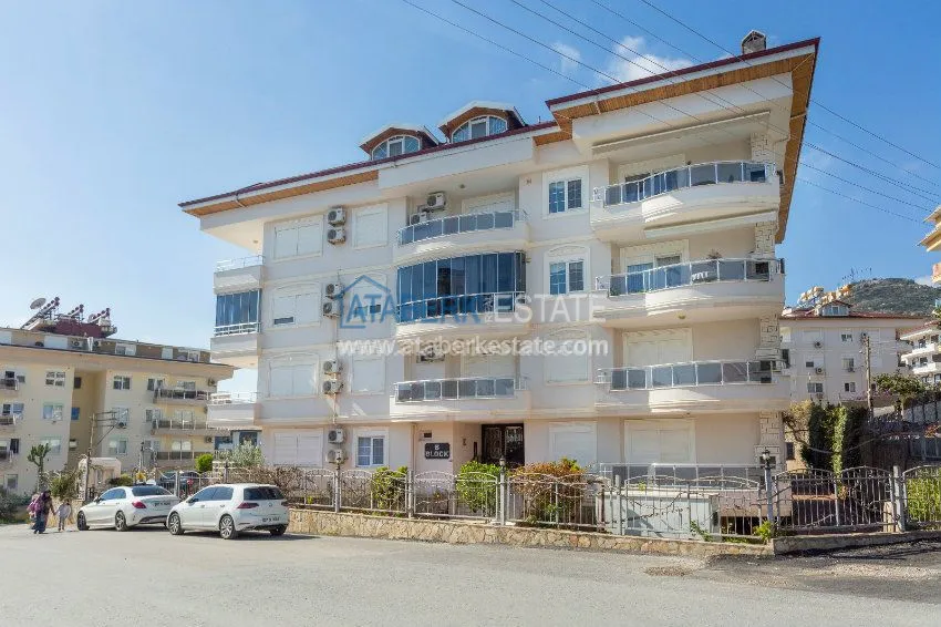 Cleopatra beach 3 bedroom apartment with sea view 7 