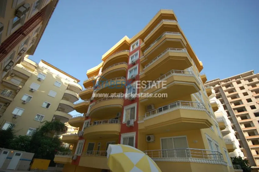 Меблированная просторная трехкомнатная квартира в комплексе с бассейном 2 