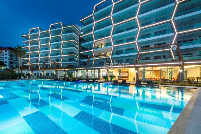 Beautiful complex from the developer in the center of Konyaalti 2 