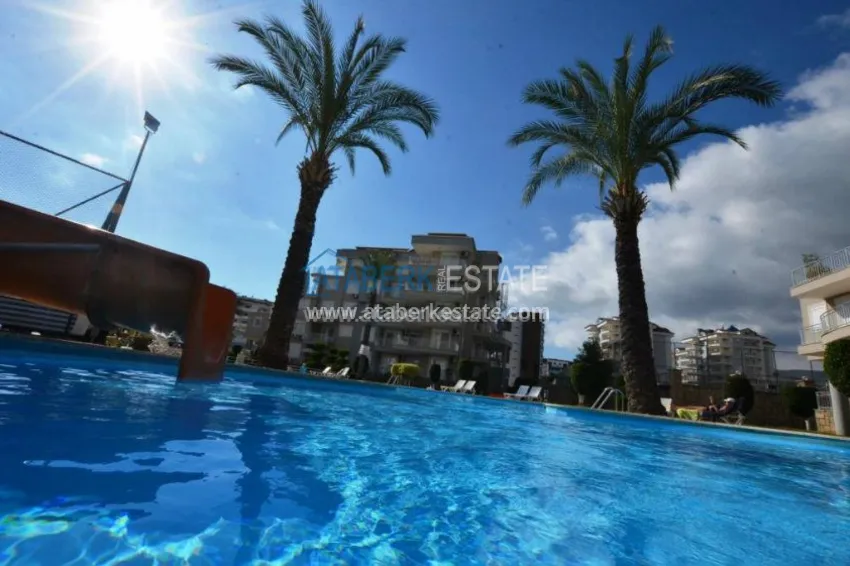 Просторная квартира для большой семьи в жилом комплексе 6 