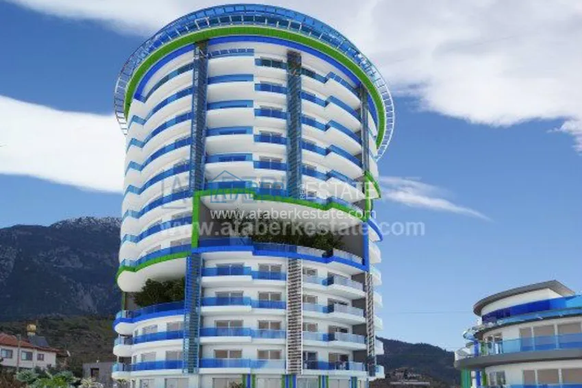 Жилой комплекс на этапе строительства необычного дизайна от застройщика 8 