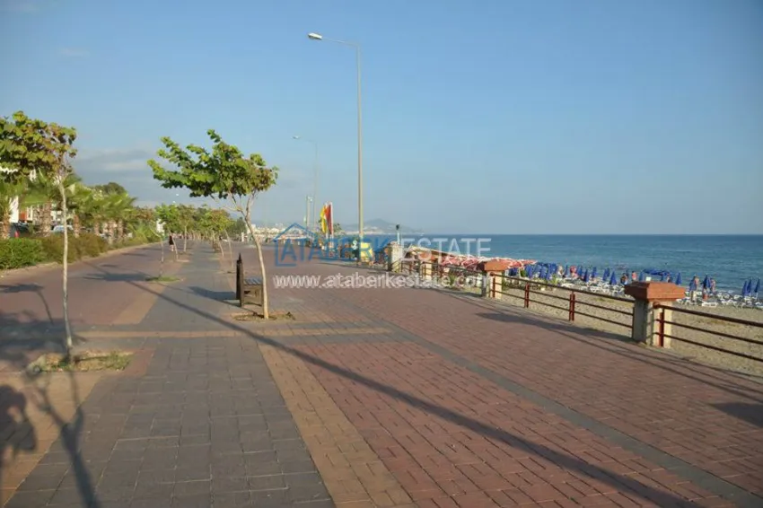 Квартира в комплексе на первой береговой линии в центре Алании 5 