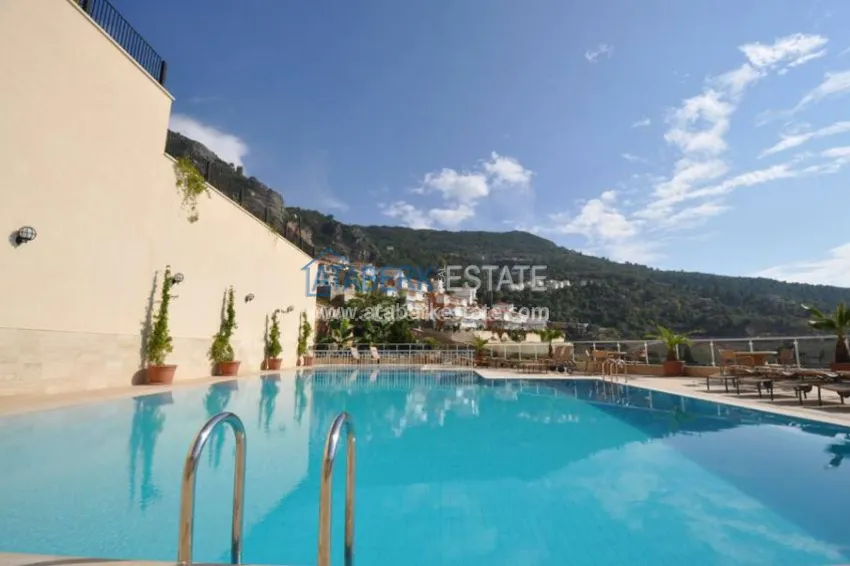 Villas overlooking Alanya at a bargain price 3 