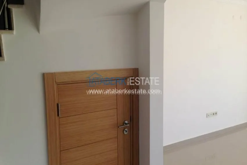 Двухэтажный дом с видом на море в Чифтликёе 4 