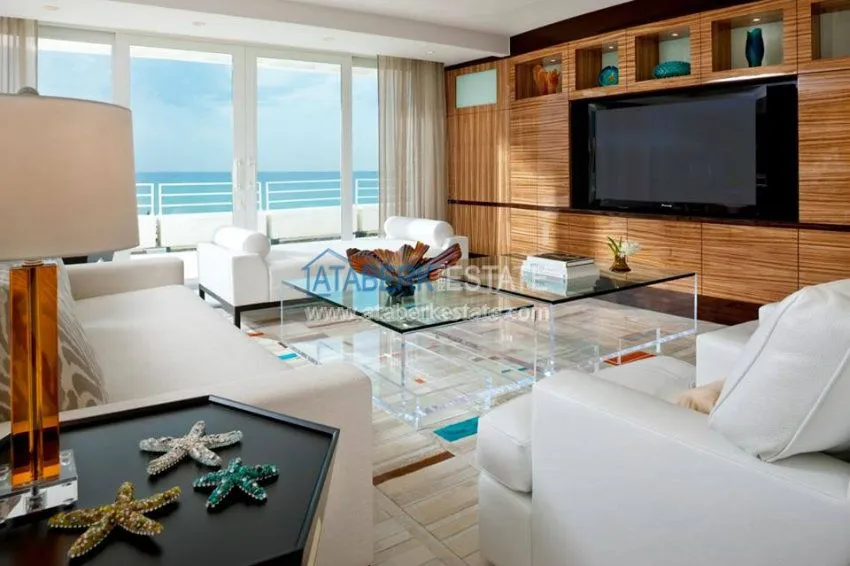 Complex from the developer, located 50 meters from the sea in a popular area 5 