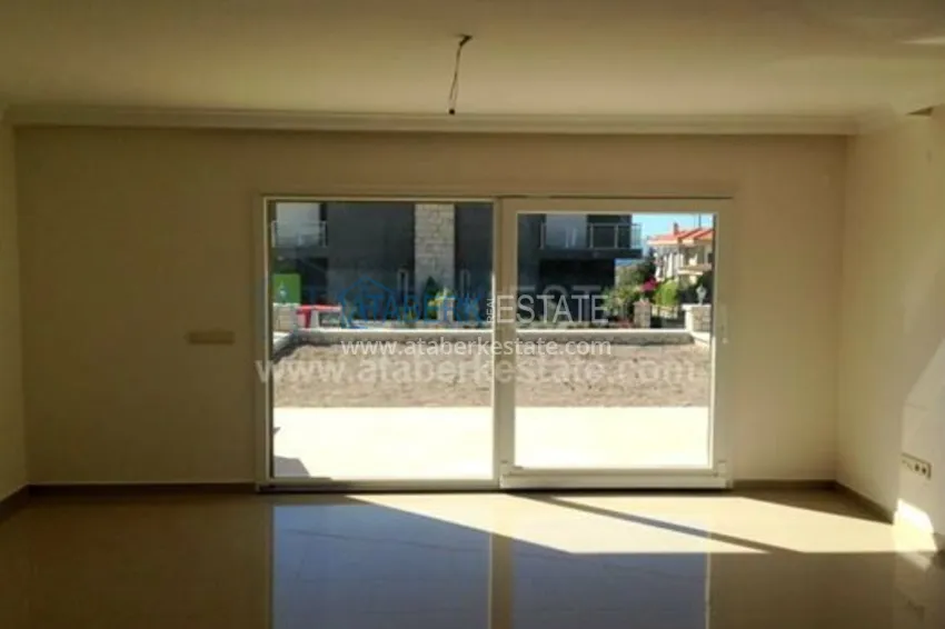 Двухэтажный дом с видом на море в Чифтликёе 8 