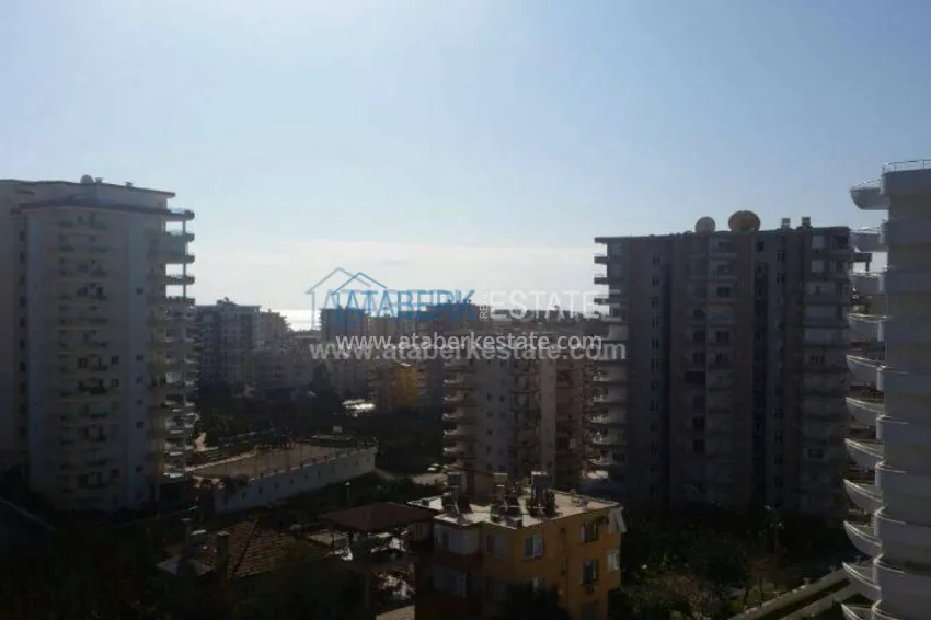 Квартира от собственника с двумя спальнями в комплексе с зимним бассейном в Махмутларе 18 