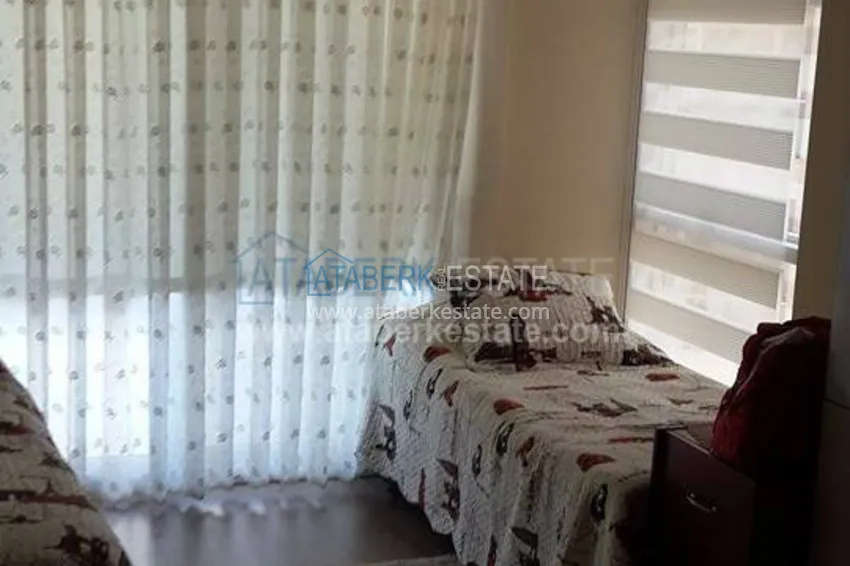 Квартира с тремя спальнями в  прекрасном комплексе от собственника 9 