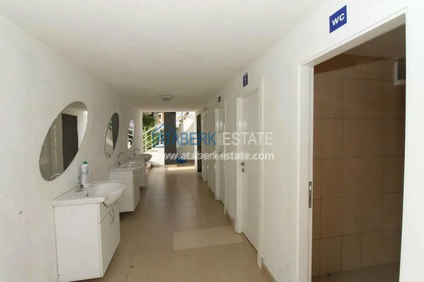 1+1 apartment in a comfortable complex on the first coastline 3 