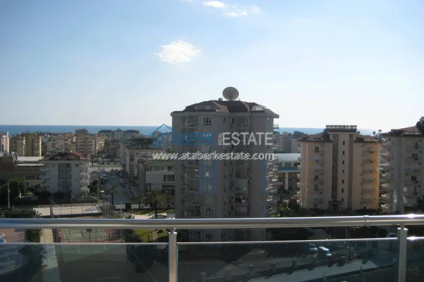 Квартира с видом на море и крепость в элитном комплексе Кристал парк 25 