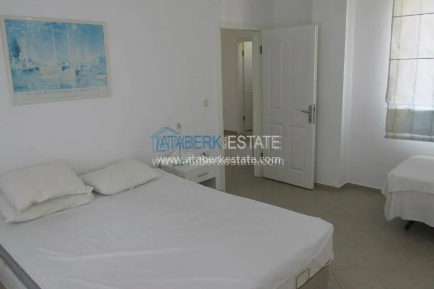 Квартира 2+1 в городском доме с бассейном. 7 