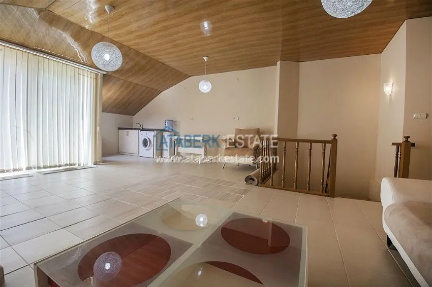 Четырехкомнатная квартира вдалеке от суеты города 8 