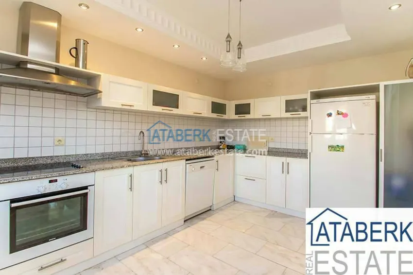 Продажа прекрасной просторной квартиры по низкой цене 6 