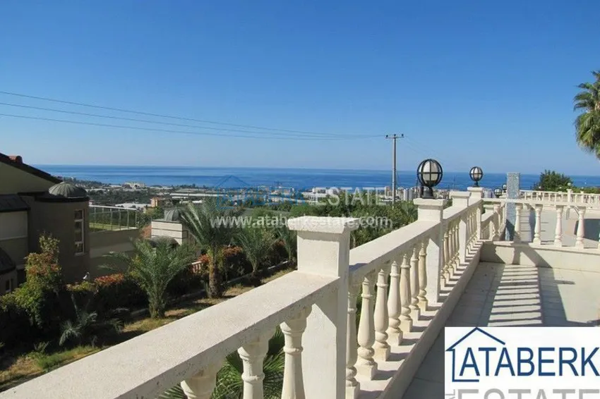 Villa with private pool and garden in Kargicak 21 