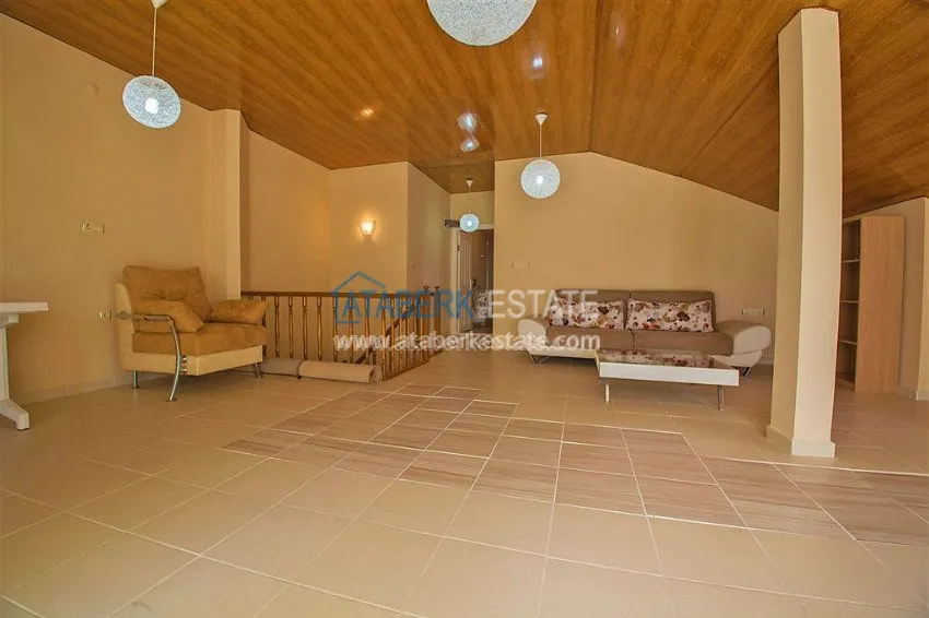 Четырехкомнатная квартира вдалеке от суеты города 9 