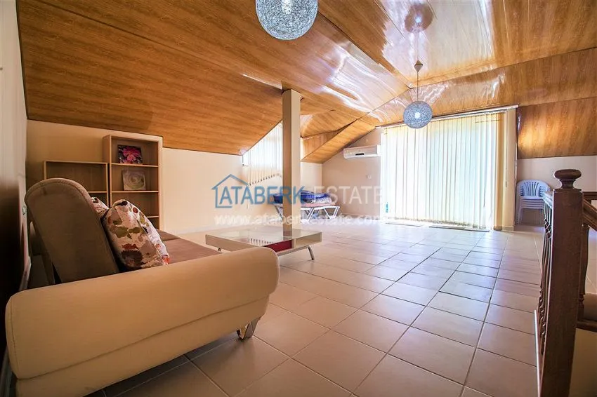 Четырехкомнатная квартира вдалеке от суеты города 10 