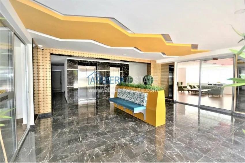 Трехкомнатная квартира в современном комплексе Махмутлара 5 