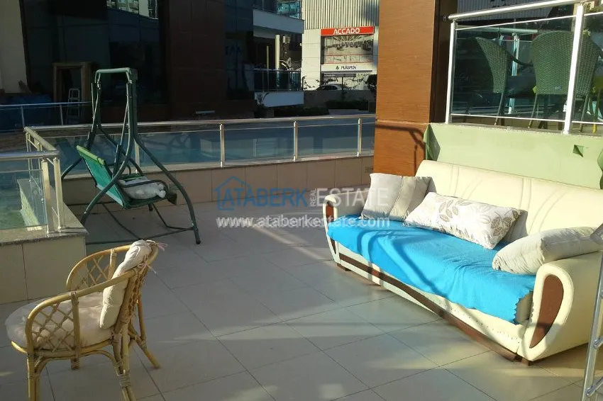 Элитная квартира с тремя спальня в шикарном комплексе в центре Алании 4 