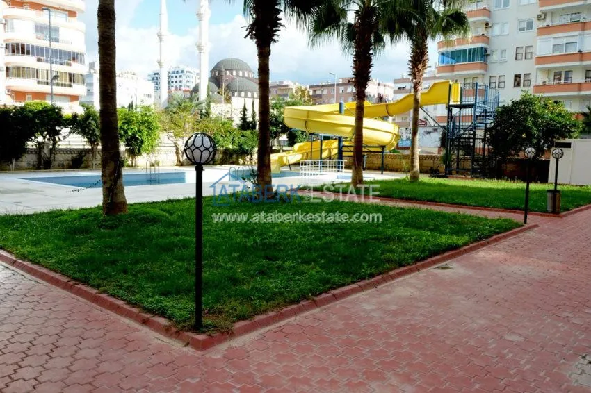 Large apartment in popular Mahmutlar 3 