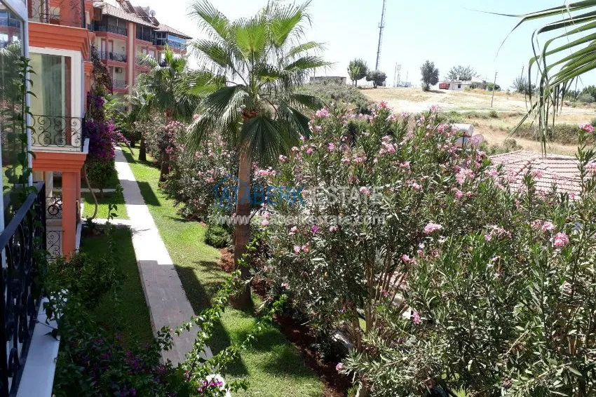 Duplex with access to the garden 4 