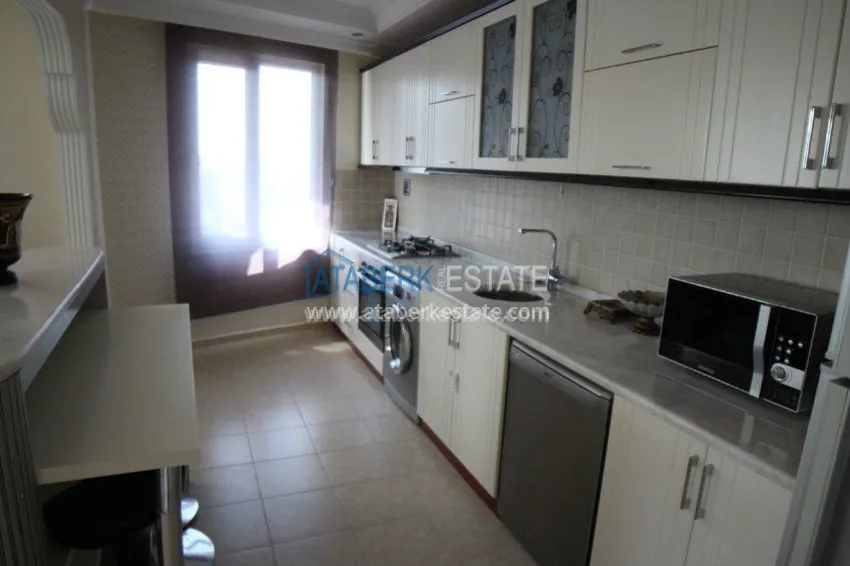 Luxurious penthouse from the owner, with furniture and appliances 9 